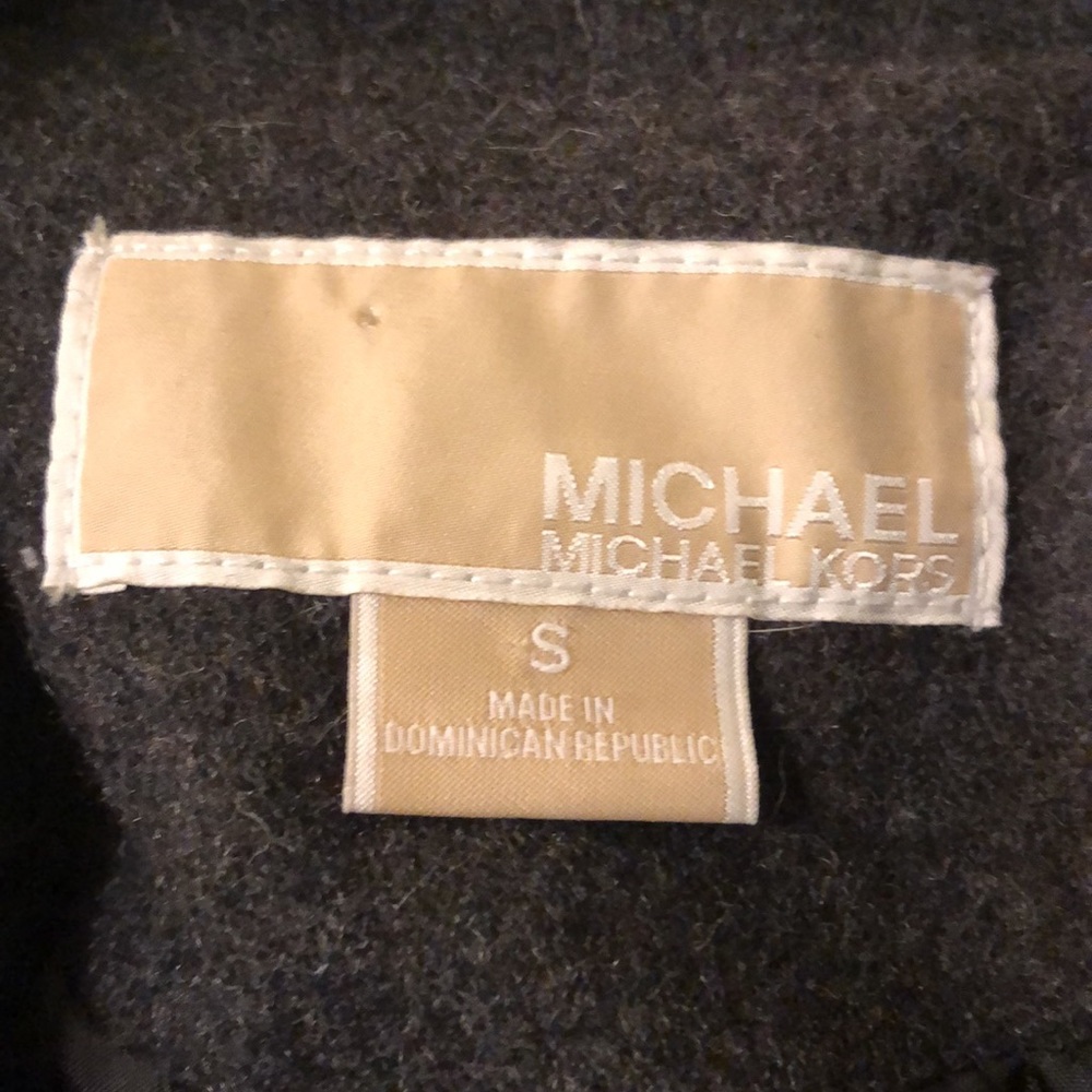 Michael Kors coat - Picture 2 of 3